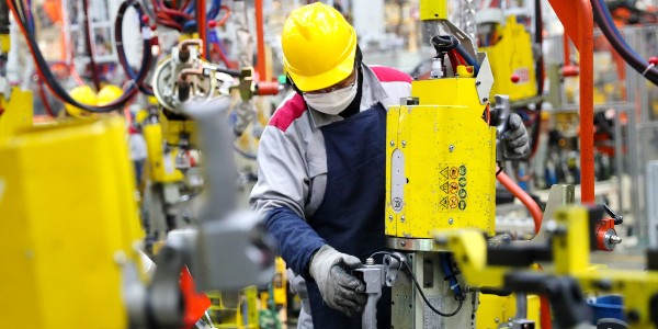 1-5月汽车制造业利润总额2046.7亿元