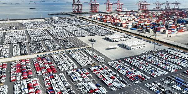 5月汽车商品进出口总额为263.8亿美元